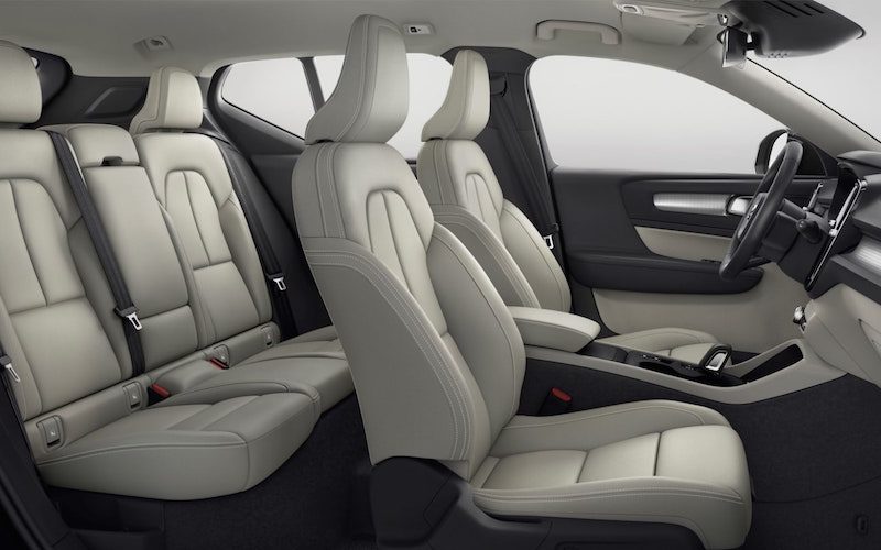 تست تصادف ولوو XC40 را ببینید!