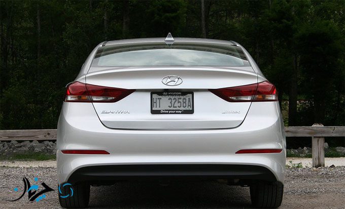 2 دلیل برای آنکه هیوندای النترا نخریم!