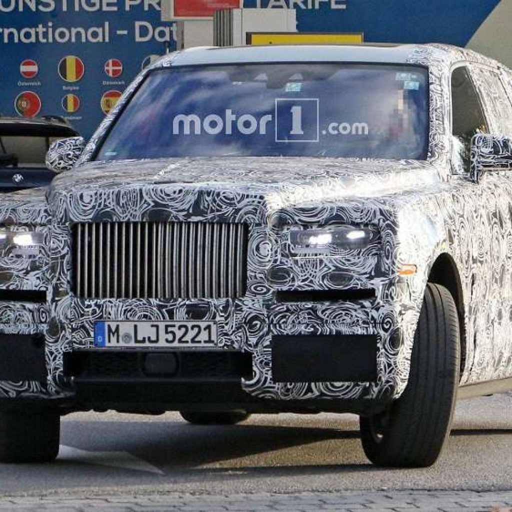 انتشار تصاویر جدید از خودروی شاسی بلند رولزرویس کولینان