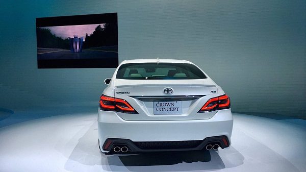 کانسپت نسل بعدی تویوتا Crown به توکیو رفت