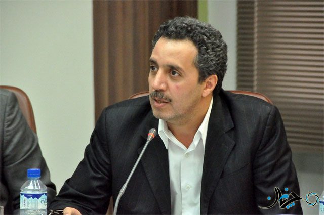 چه تفاوتی مابین نماینده رسمی با توزیع‌کننده خودروهای وارداتی وجود دارد؟