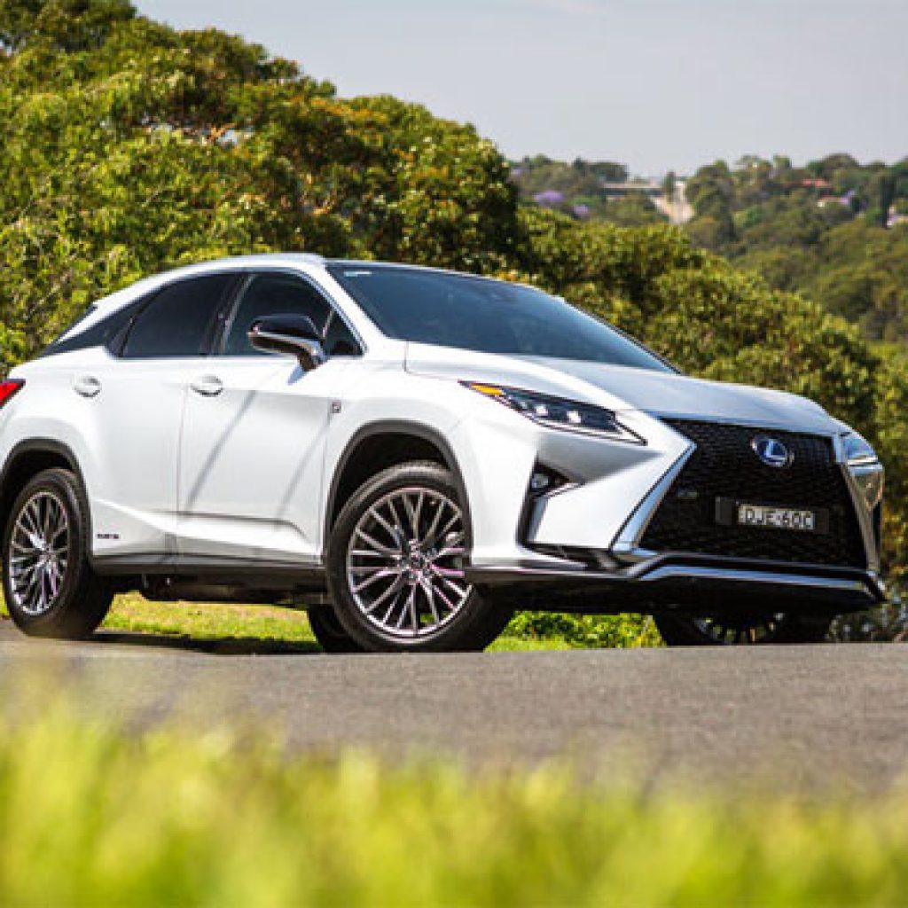 تولید لکسوس RX هفت نفره تایید شد!