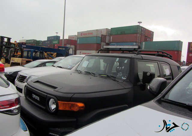 آیا ممنوعیت ورود خودروهای بالای ۲۵۰۰ سی‌سی به کشور رفع می‌شود؟