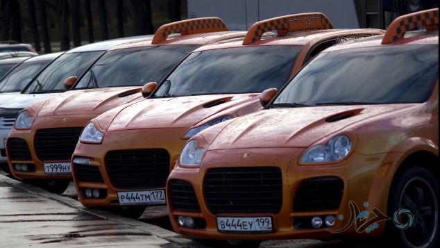 10 تاکسی‌ جالب جهان را ببینید؛ از بیتل تا BMW!