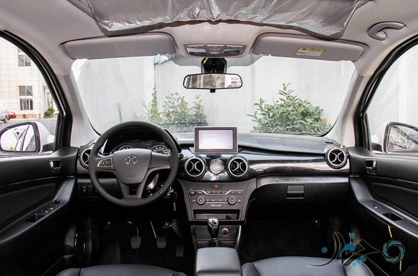 نگاهی به بایک X25؛ جوجه اردک زشت!