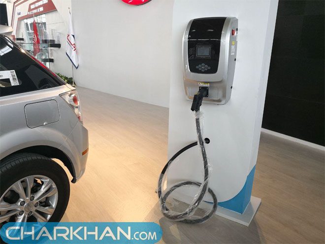 تصاویر اختصاصی چرخان از روز اول نمایشگاه بین المللی خودروی تهران