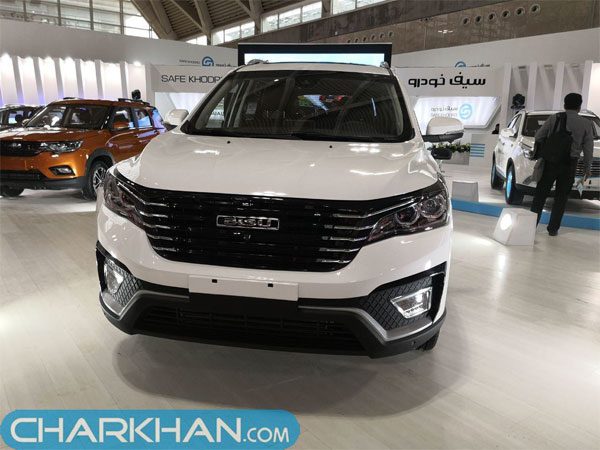 تصاویر اختصاصی چرخان از روز اول نمایشگاه بین المللی خودروی تهران
