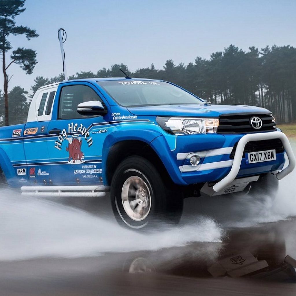 تویوتا هایلوکس بروزر با کنترل از راه دور، اسباب بازی بزرگسالان