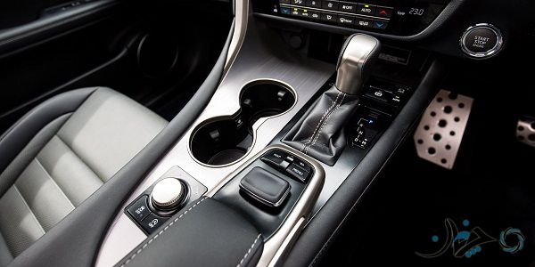 بررسی لکسوس RX200t؛ سفینه فضایی!