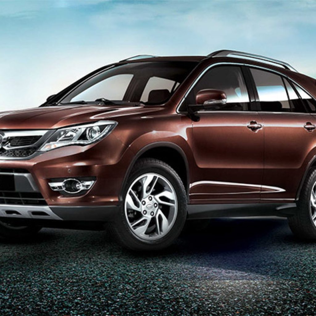 بررسی BYD S7، خودرویی باکیفیت و ارزشمند!