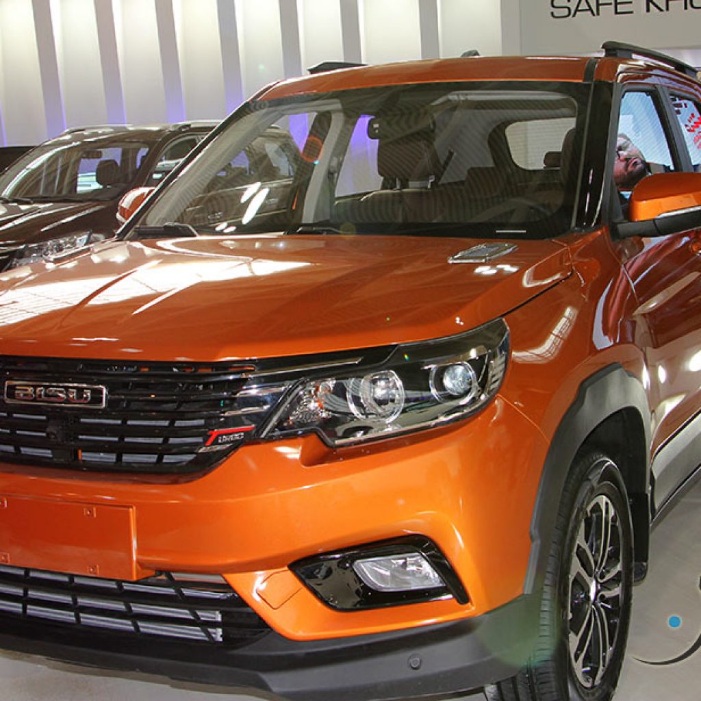 گزارش اختصاصی چرخان از خودروهای بیسو و هاتای در نمایشگاه تهران + ویدیو