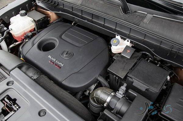 بررسی چانگان CS95؛ امپراتورِ دورگه !