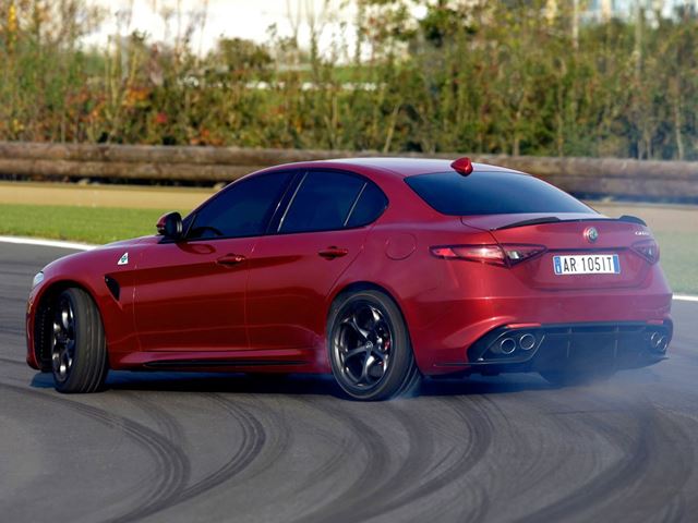 5خودرویی که در سال2017 عاشقان زیادی داشت!