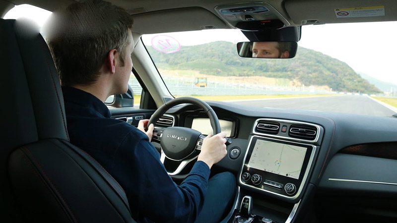 تجربه سواری با نمونه اولیه خودرو چینی Lynk & Co 01!