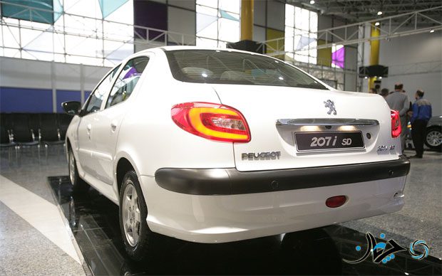 مقایسه دنا پلاس و 207 صندوق دار، رقابتی نزدیک بین دو هم خانواده!