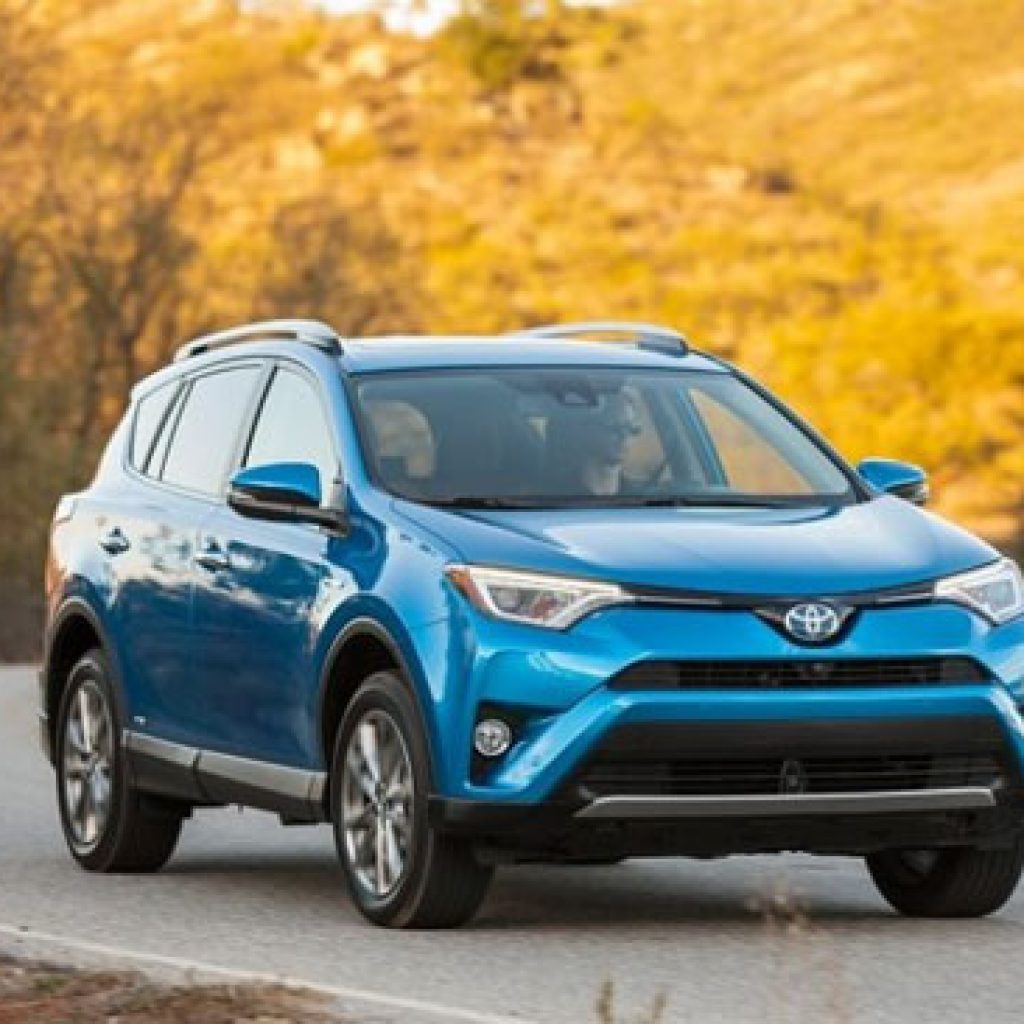 فروش بیش از ۱.۵ میلیون خودروی الکتریکی توسط تویوتا در سال ۲۰۱۷