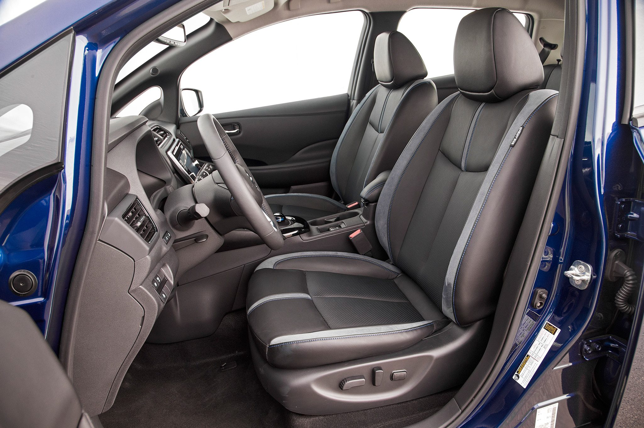 طرح Nissan Leaf Grand Touring در رویداد خودرویی توکیو!