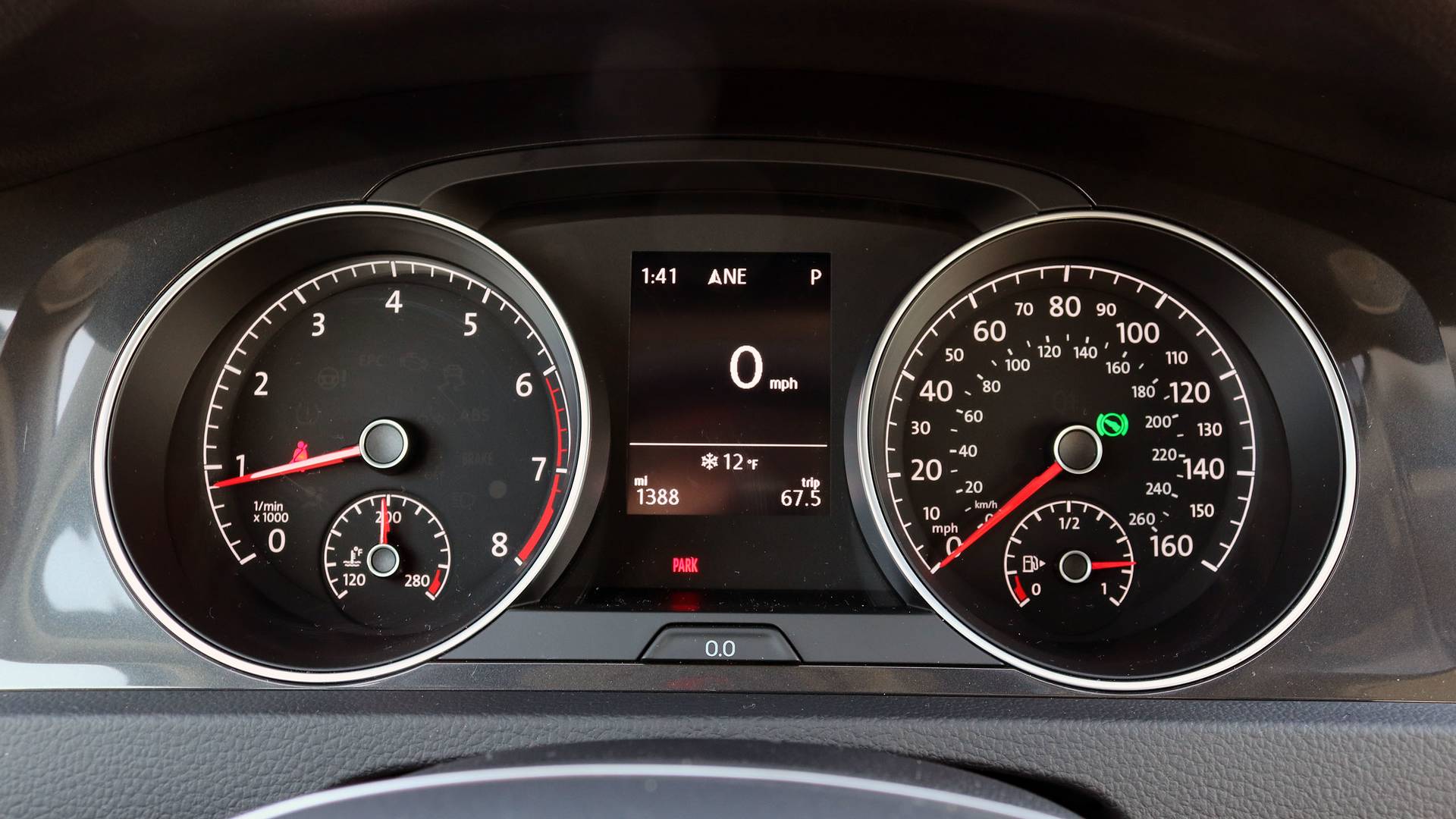 بررسی Volkswagon Golf 2018؛ هاچبک دوست داشتنی آلمانی!