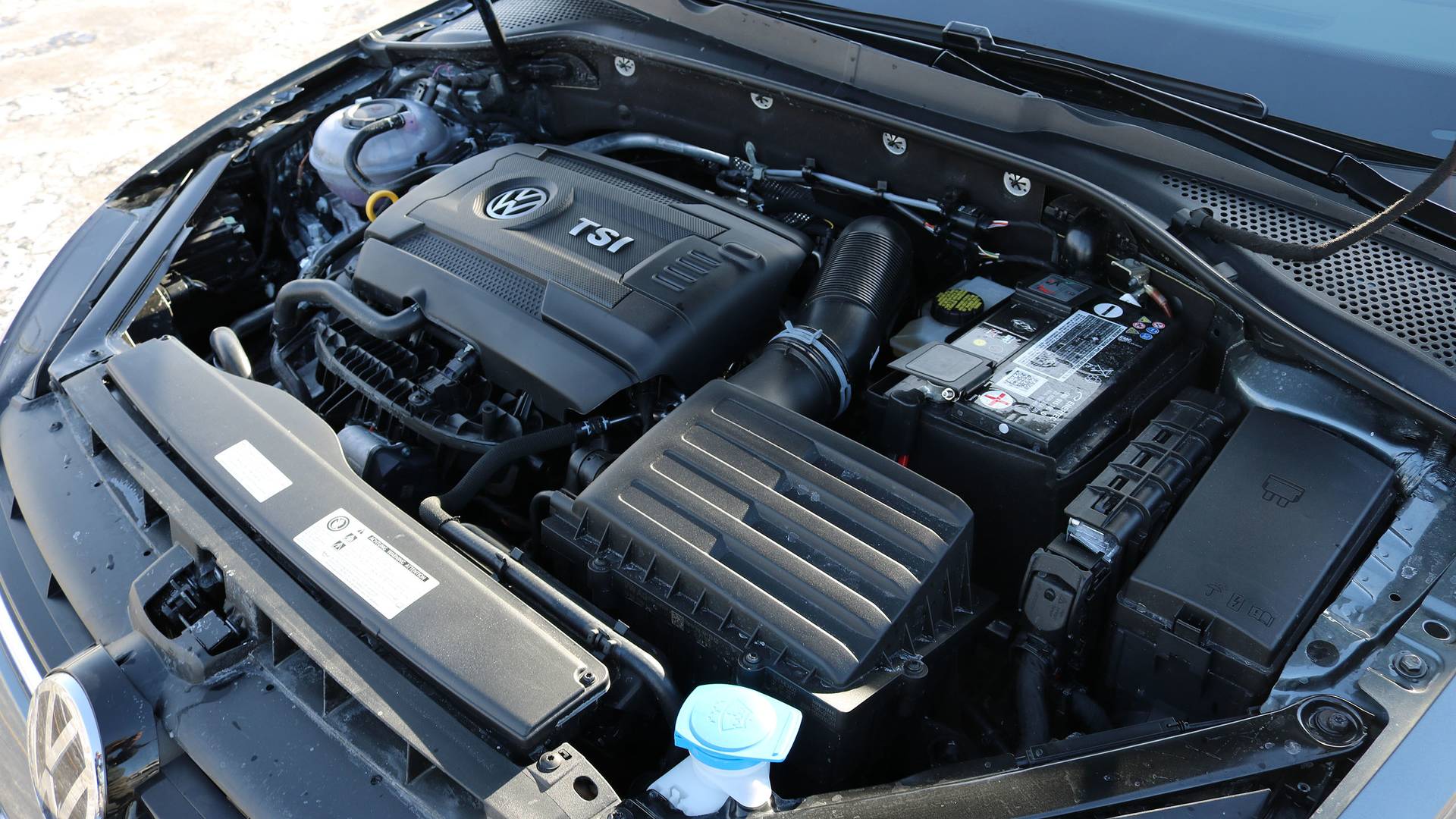 بررسی Volkswagon Golf 2018؛ هاچبک دوست داشتنی آلمانی!