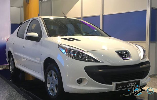 مقایسه دنا پلاس و 207 صندوق دار، رقابتی نزدیک بین دو هم خانواده!