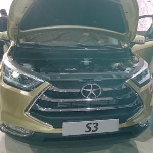 حضور ایران خودرو و کارمانیا در نمایشگاه خودرو اصفهان 96!