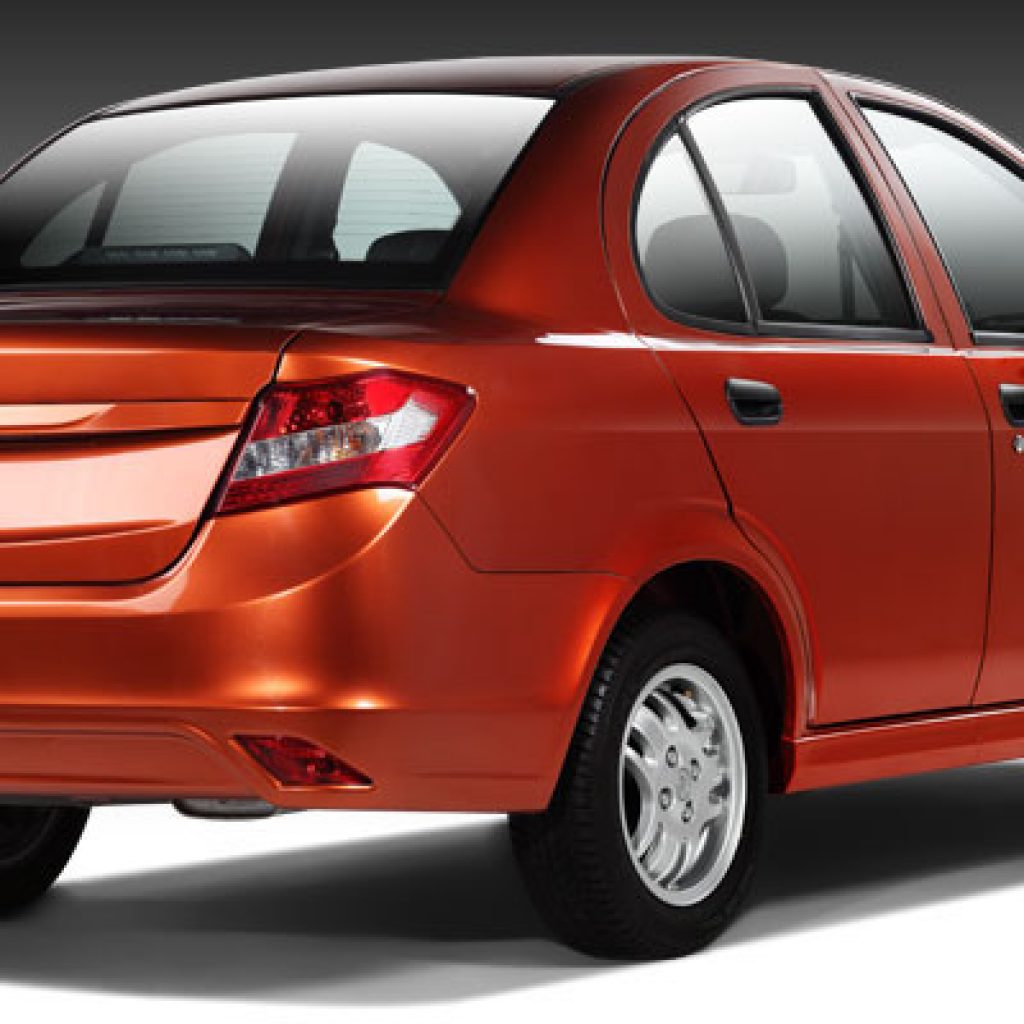 میزان مصرف سوخت ساینا در هر صد کیلومتر چقدر است؟