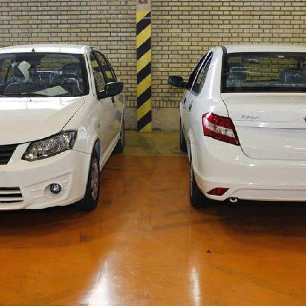 نمای داخلی و کابین ساینا به چه صورت است؟