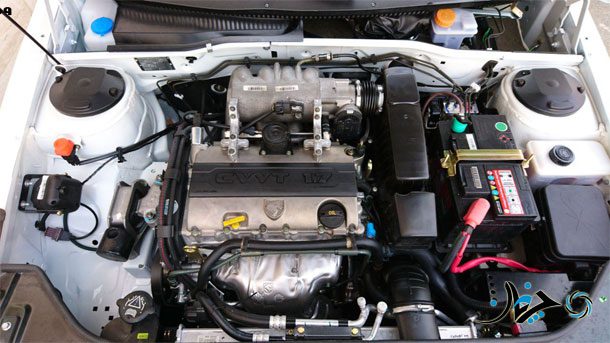 پیشرانه استفاده شده بر روی خودرو دنا چیست؟