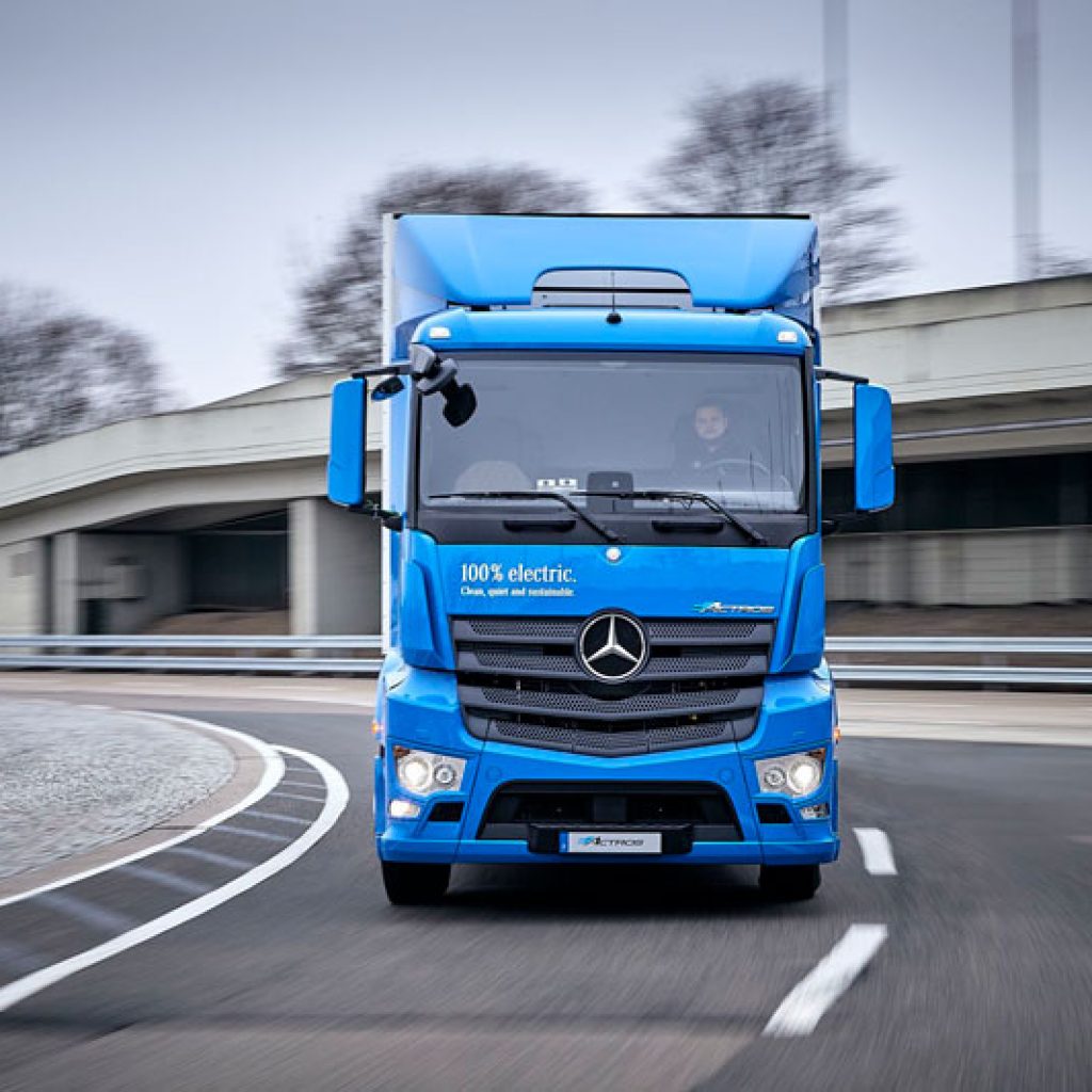 کامیون برقی مرسدس به‌زودی بر روی خط تولید قرار می‌گیرد