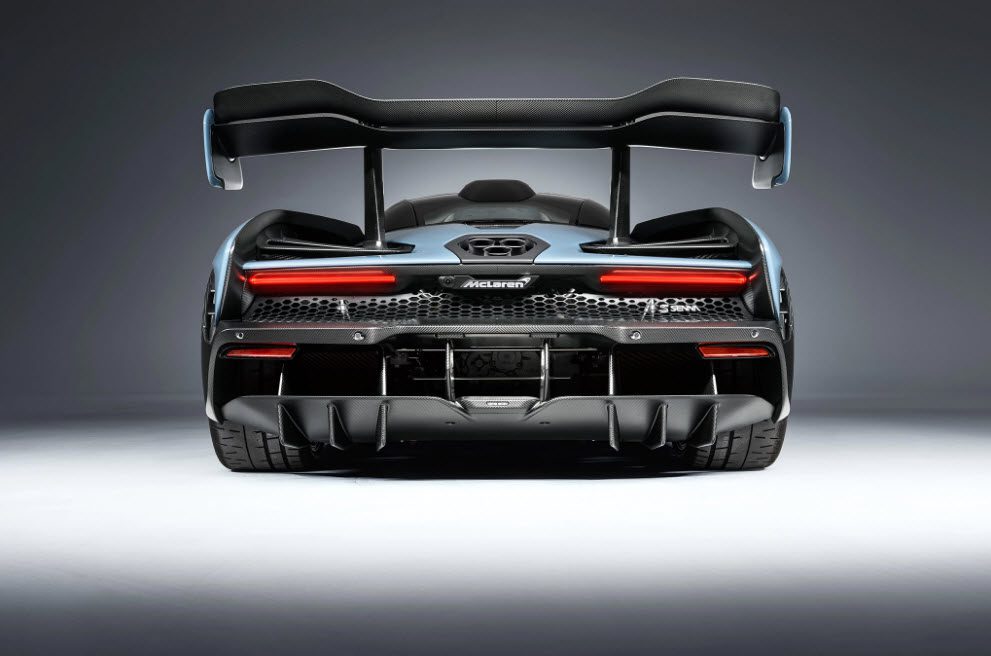 مک لارن و خودروی سبک وزن سنا؛ 5 نکته درمورد این خوش چهره تازه وارد!