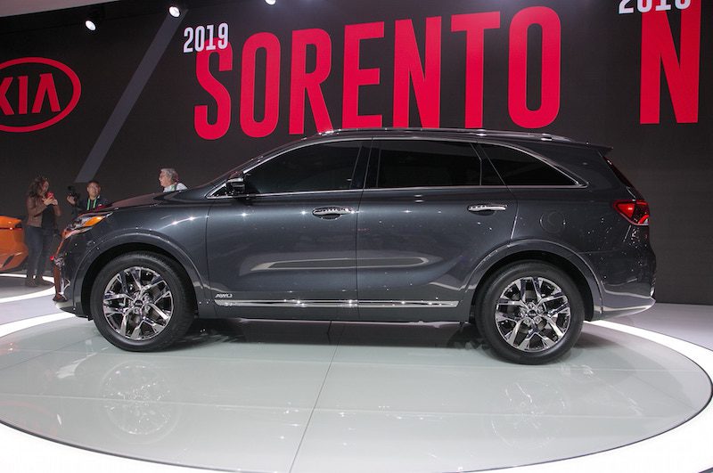 تست آفرود سورنتو ۲۰۱۹ را ببینید! (ویدئوی اختصاصی)