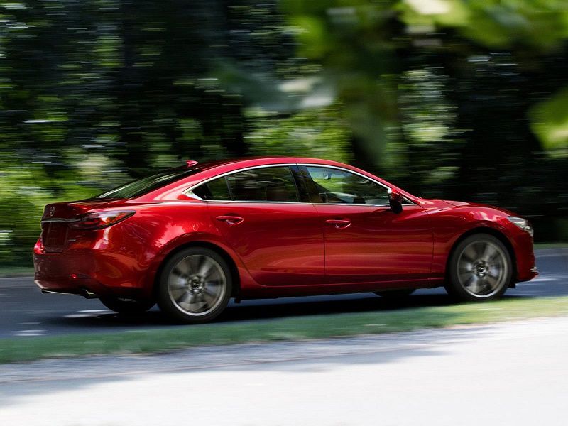 با ۶ خودرو رقیب تویوتا کمری در بازار جهانی آشنا شوید