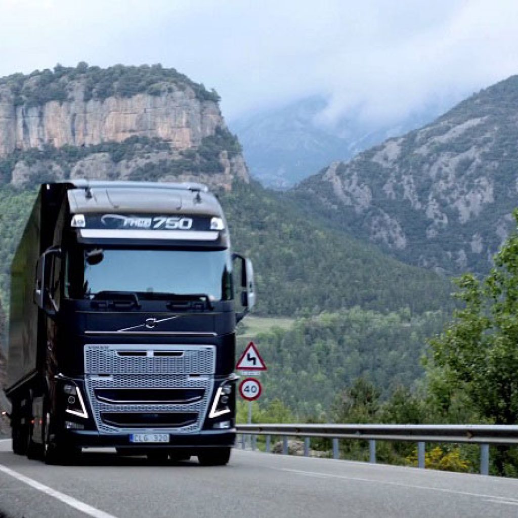 بررسی ولوو FH750، غول سوئدی دوباره به جاده‌های ایران بازگشت!