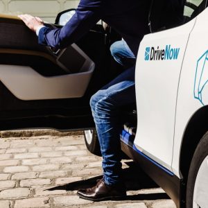 بی‌ام‌و کمپانی DriveNow را خرید