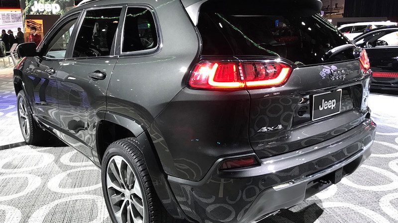 فیس‌لیفت جیپ چروکی مدل ۲۰۱۸ در نمایشگاه خودرو دیترویت رونمایی شد