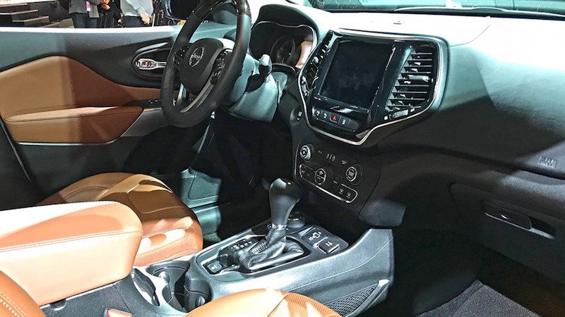 فیس‌لیفت جیپ چروکی مدل ۲۰۱۸ در نمایشگاه خودرو دیترویت رونمایی شد