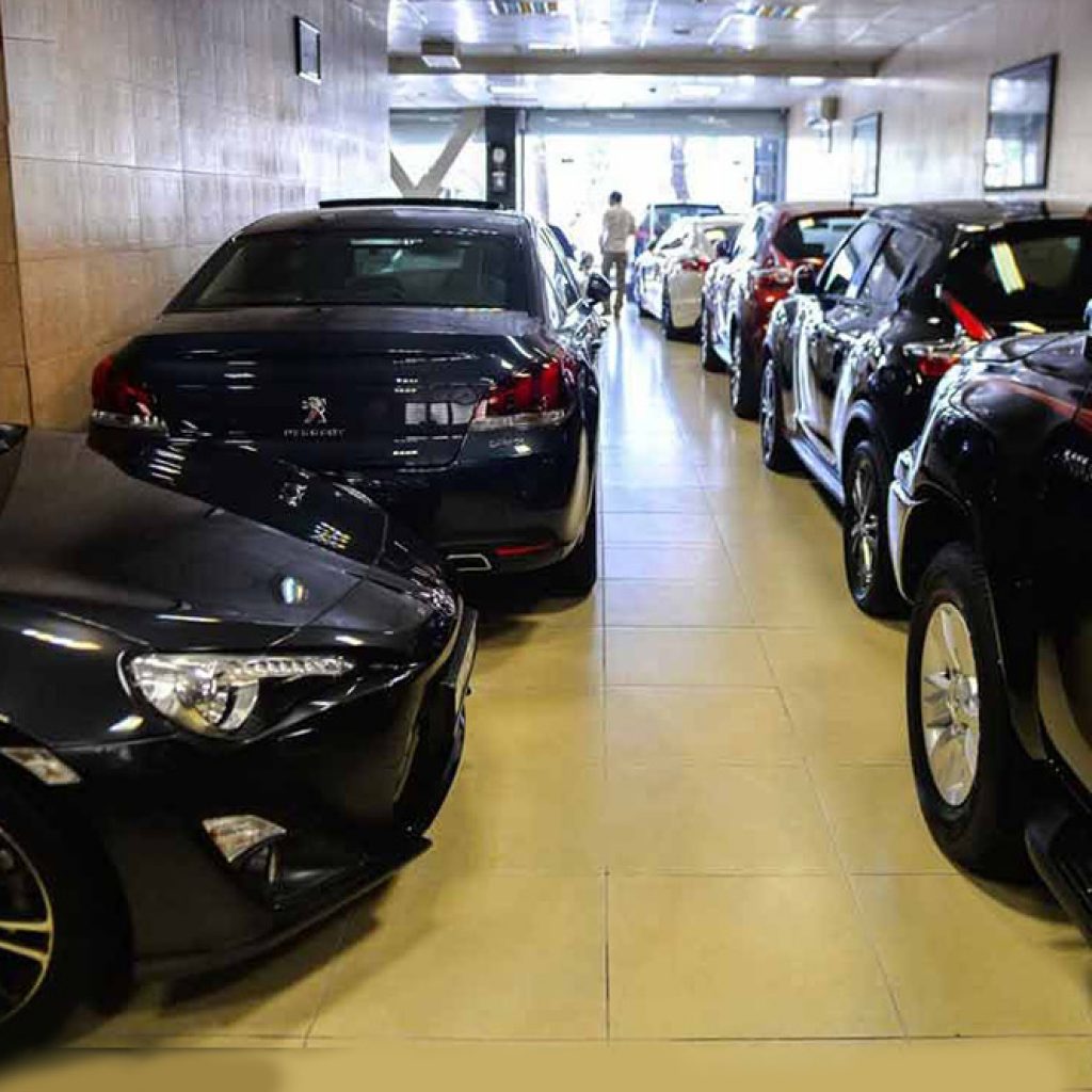 رکود شدید فروش خودروهای وارداتی در بازار + آخرین لیست قیمت