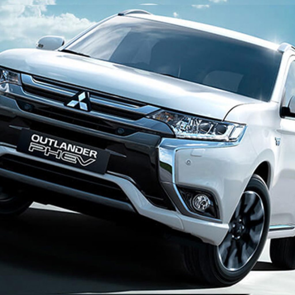اوتلندر PHEV هایبرید، گل سرسبد محصولات پاک میتسوبیشی در بازار فروش