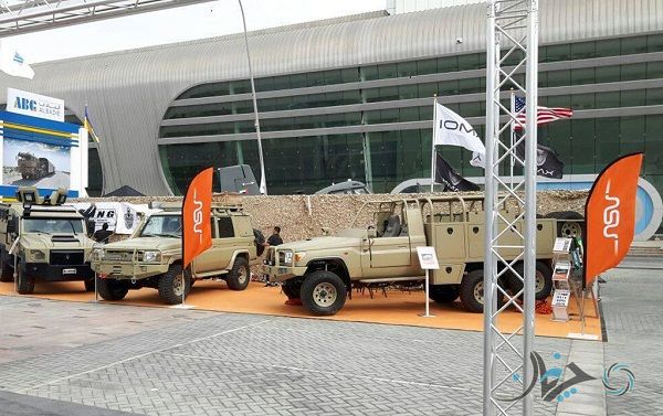 تویوتا لندکروزر شش چرخ؛ دست پخت میلیاردرهای عرب!