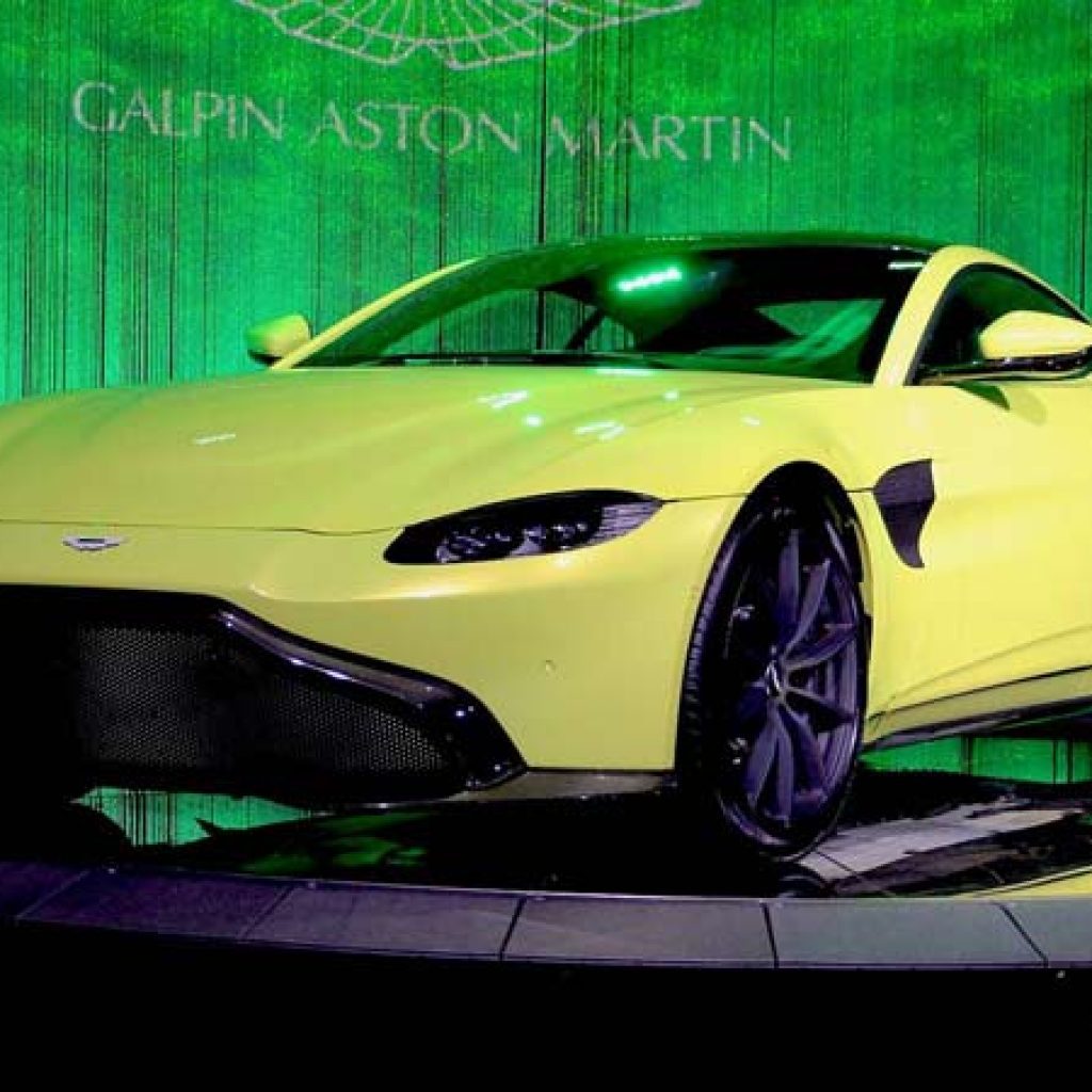 استون مارتین با موتورهای AMG ظاهر خواهد شد