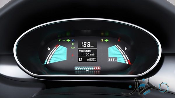 جک J5 برقی معرفی شد؛ پیمایش 500 کیلومتر با تکنولوژی آلمان!