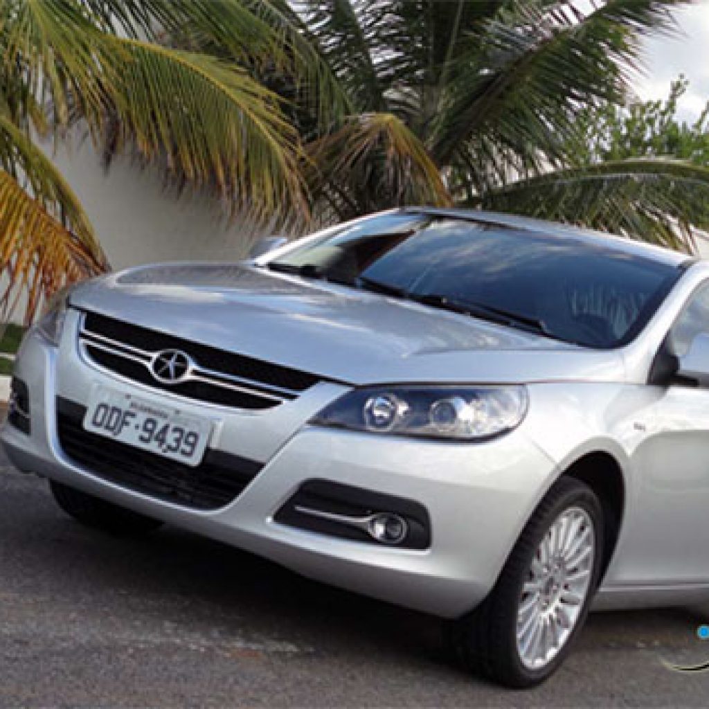 4 دلیل برای آنکه جک J5 را بخریم!