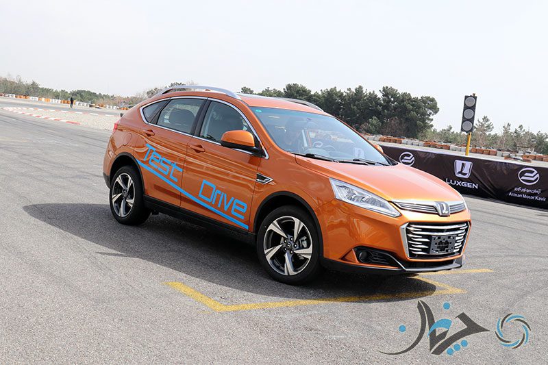 تخلف شرکت آذویکو در خصوص عدم تحویل خودرو به مشتریان محرز شد