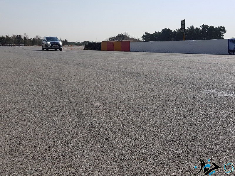 گزارش اختصاصی چرخان از تست درایو میتسوبیشی اوتلندر PHEV