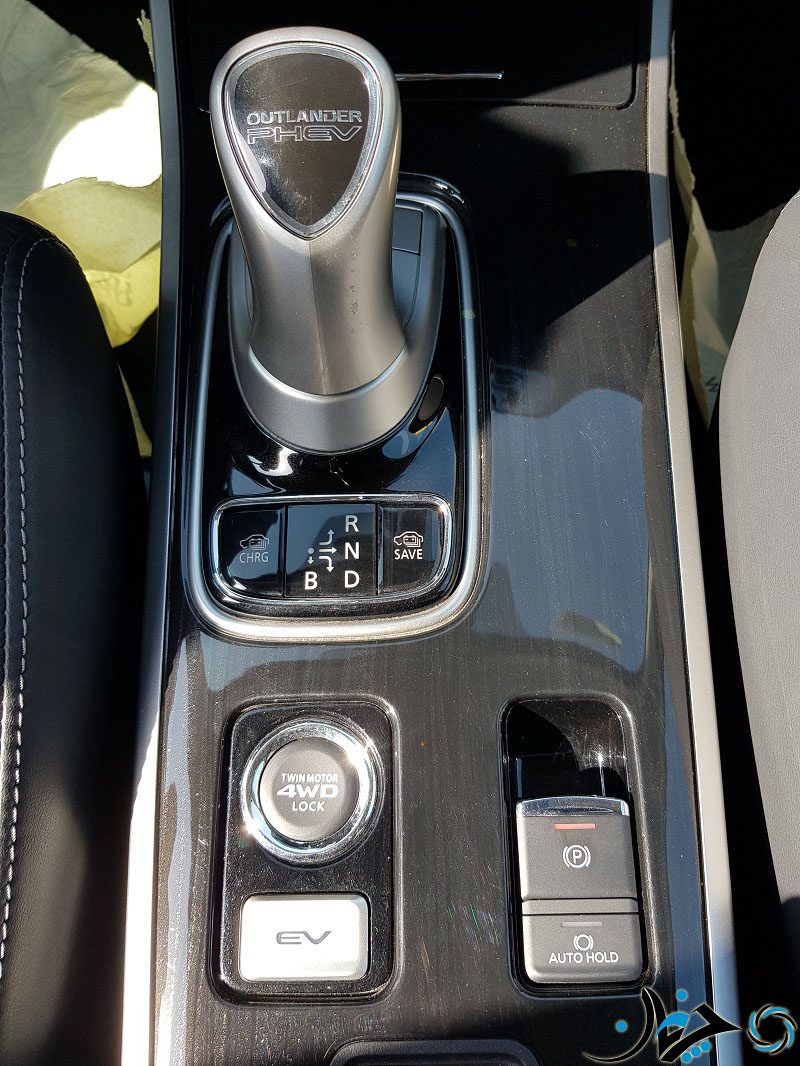 گزارش اختصاصی چرخان از تست درایو میتسوبیشی اوتلندر PHEV