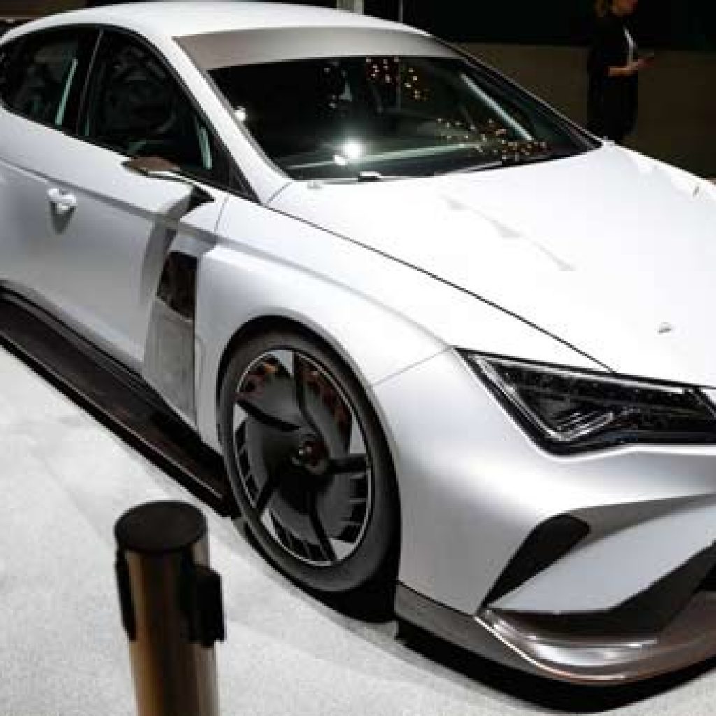 کوپرا e-Racer در نمایشگاه ژنو رونمایی شد