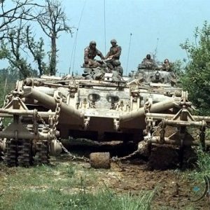 نگاهی به مین‌روب M60 Panther؛ خرچنگِ آهنین