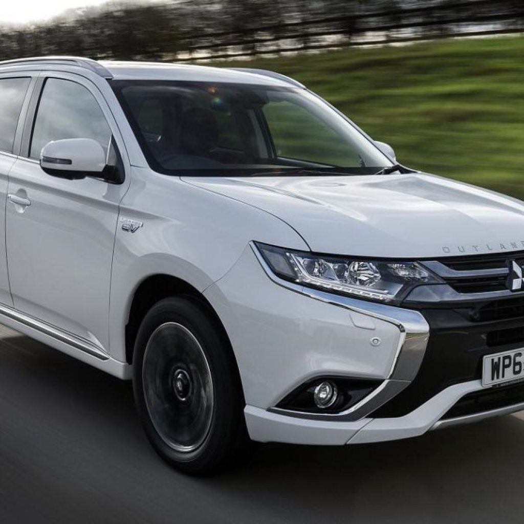 5 دلیل برای آنکه میتسوبیشی اوتلندر PHEV بخریم!