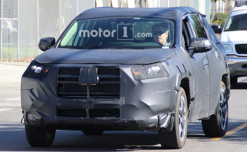 نسل بعدی تویوتا راو ۴؛ در رندر جدید با ظاهری تهاجمی ظاهر شده است!