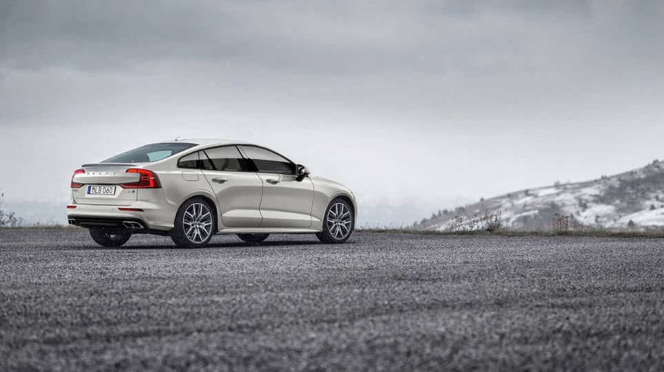 رونمایی از ولووS60 سدان خوش چهره در تابستان 2018!